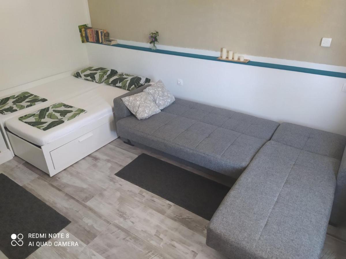 In A Country House# Apartament